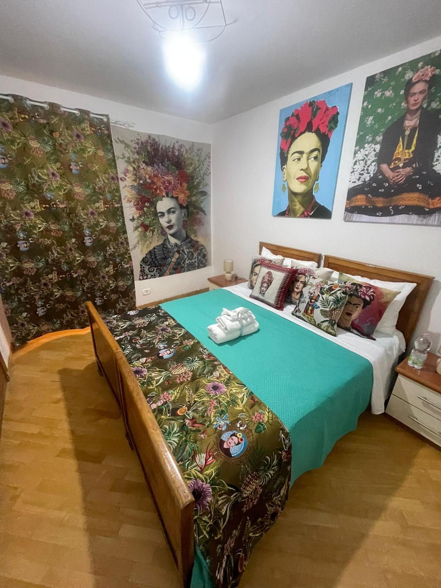 Plebiscito Charme Rooms Neapel Exterior foto