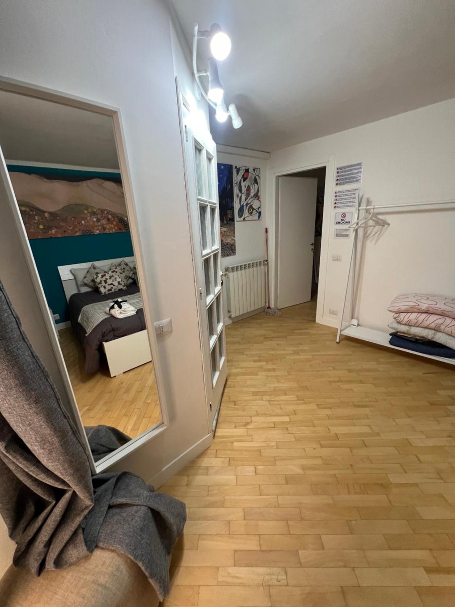 Plebiscito Charme Rooms Neapel Exterior foto
