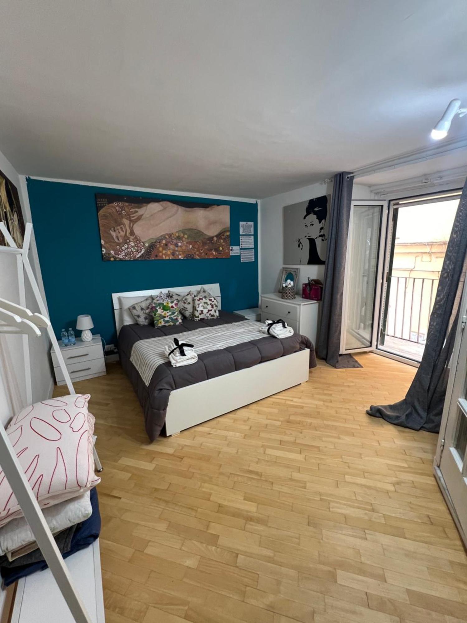 Plebiscito Charme Rooms Neapel Exterior foto