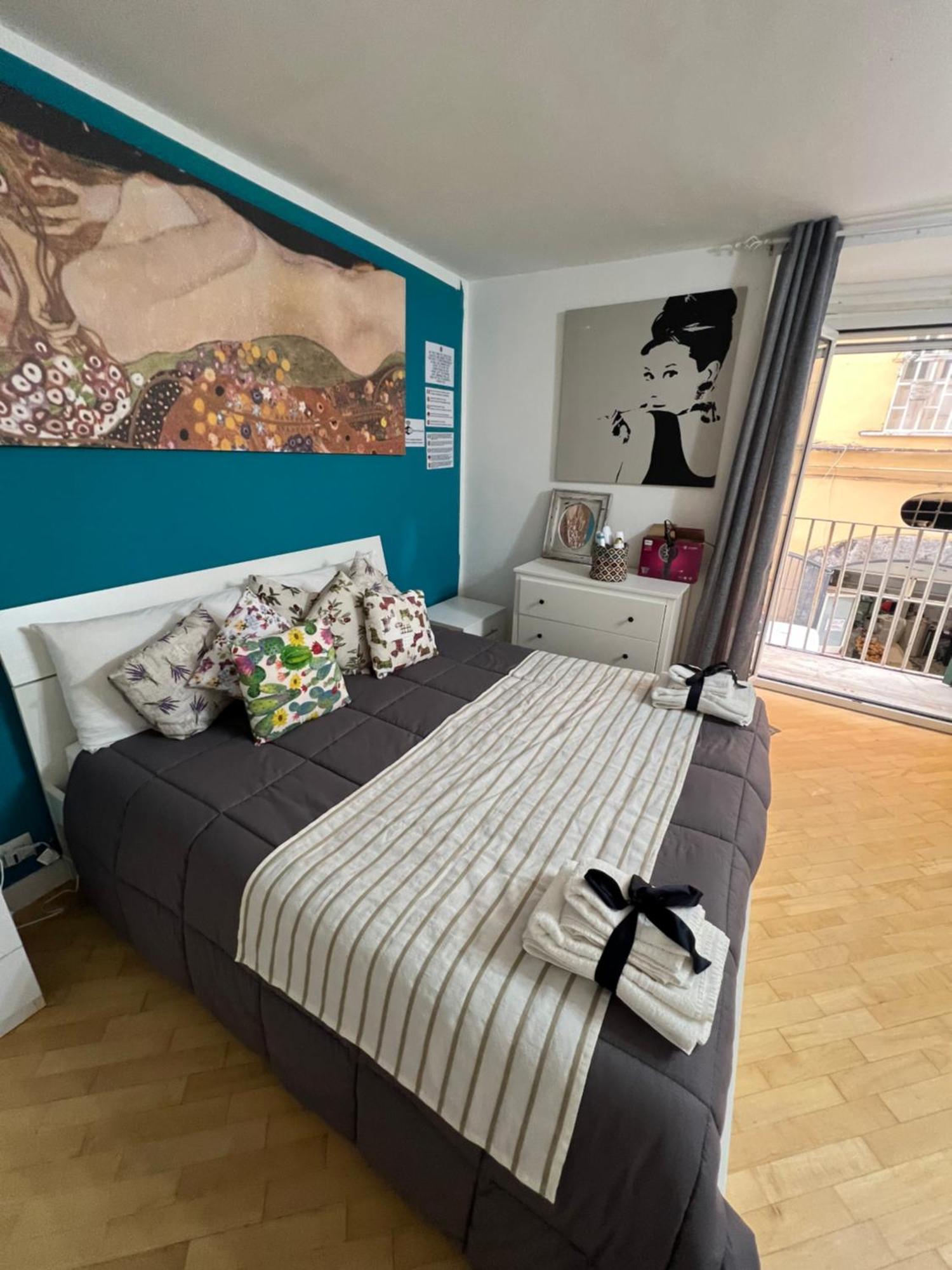 Plebiscito Charme Rooms Neapel Exterior foto