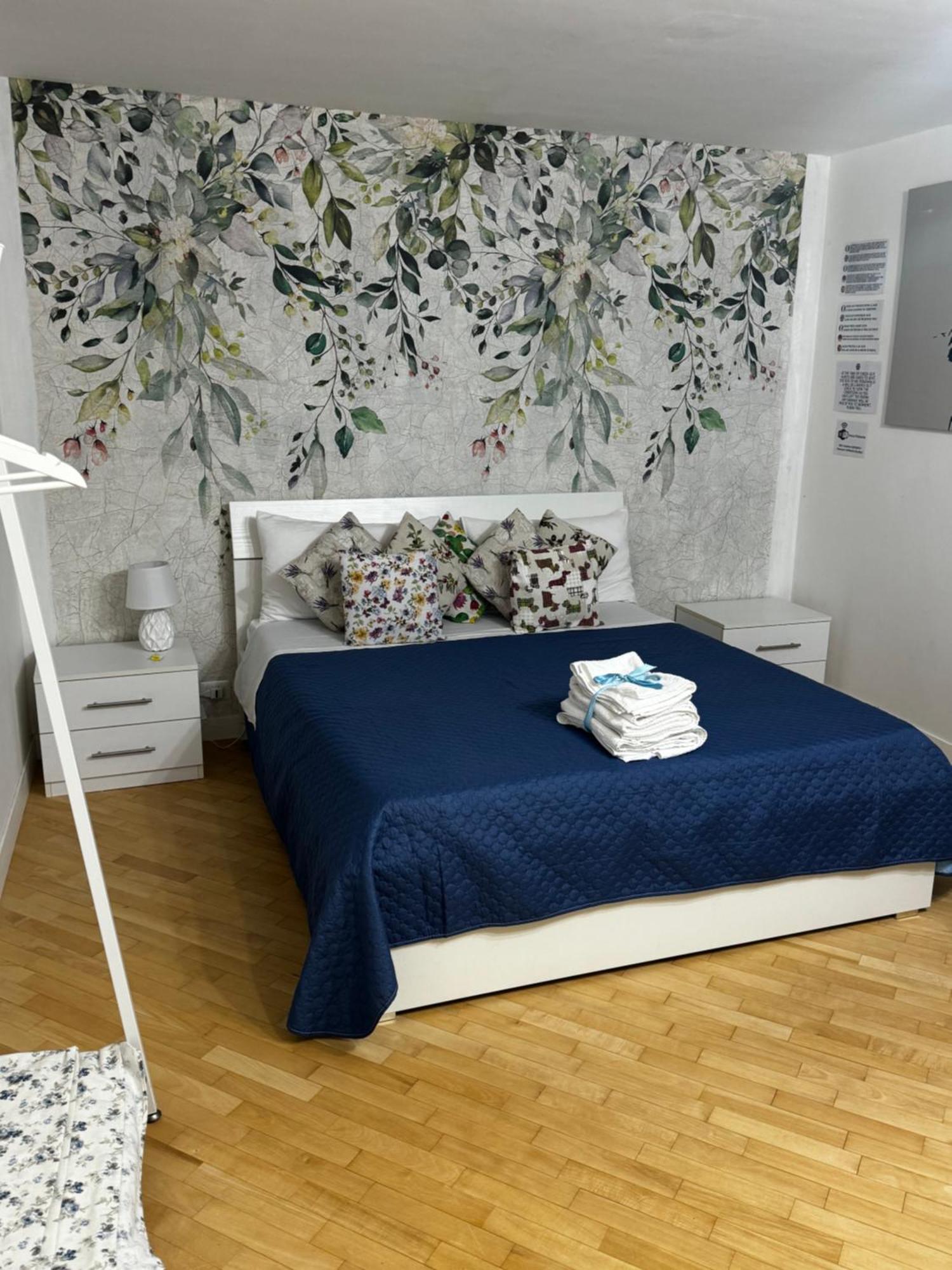 Plebiscito Charme Rooms Neapel Exterior foto