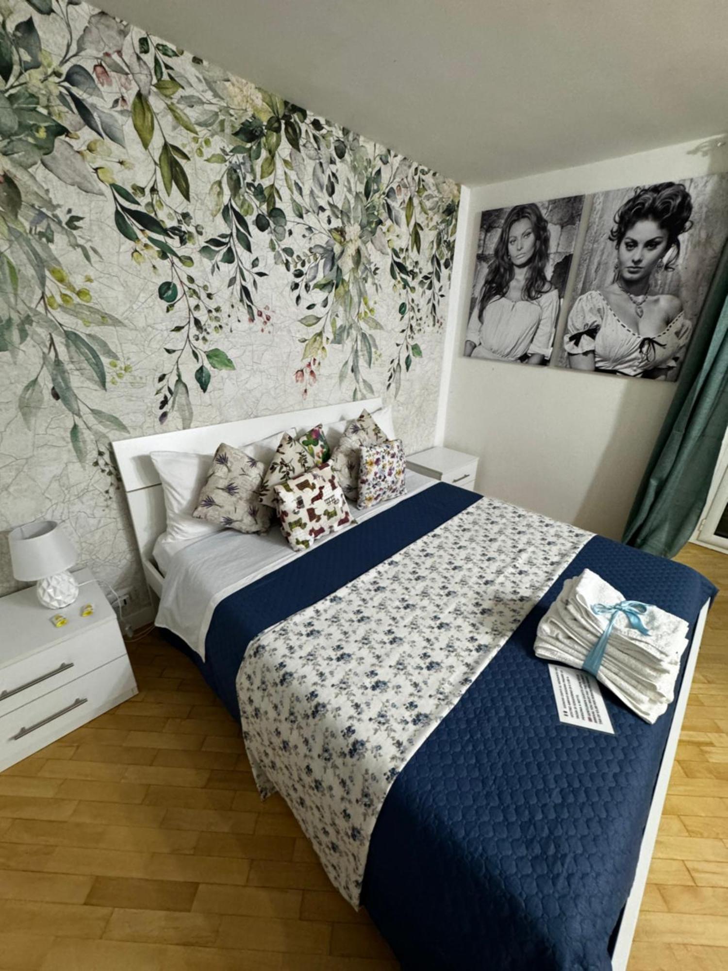 Plebiscito Charme Rooms Neapel Exterior foto
