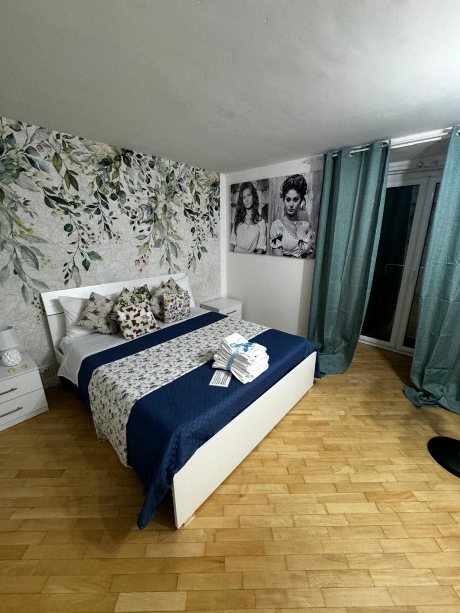 Plebiscito Charme Rooms Neapel Exterior foto